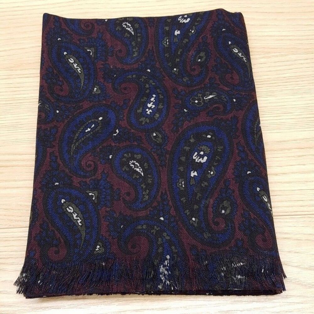 BLOOMINGDALES Mens Store Scarf Burgundy Navy Blue Paisley Italian Wool $198
